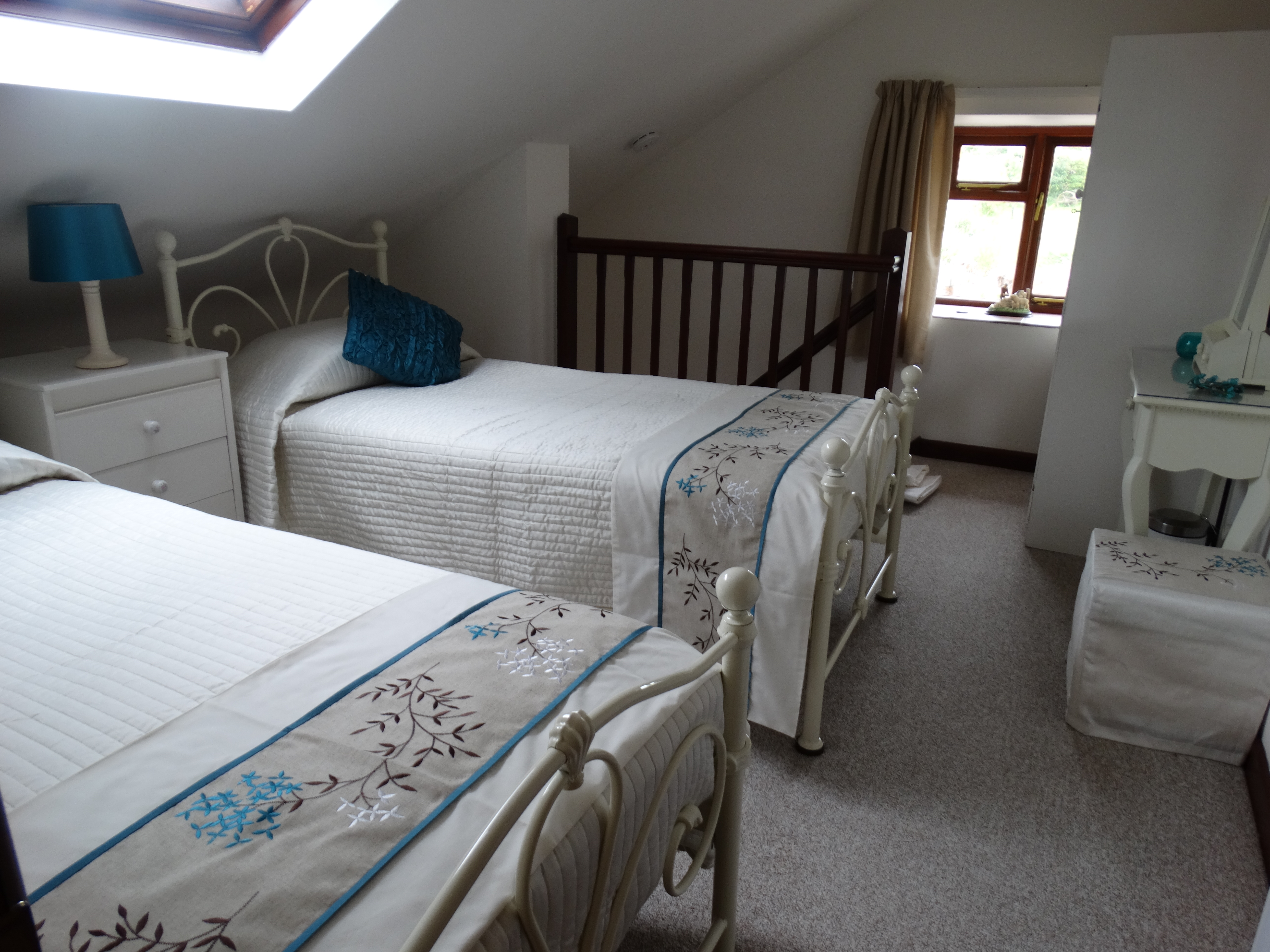 Wye Valley Cottage Twin Beds
